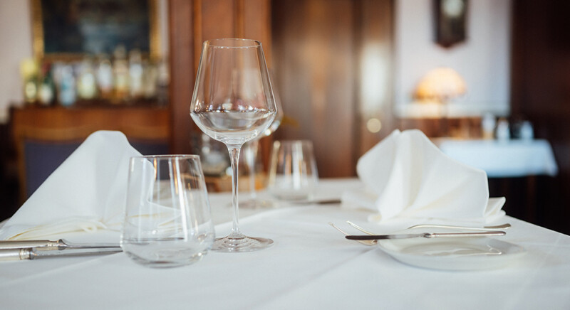 Gastro 990x540 Arrangements