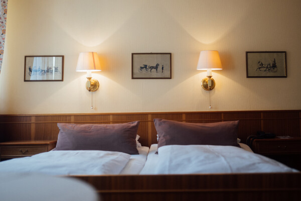Startseite Kacheln 990x540 Hotel